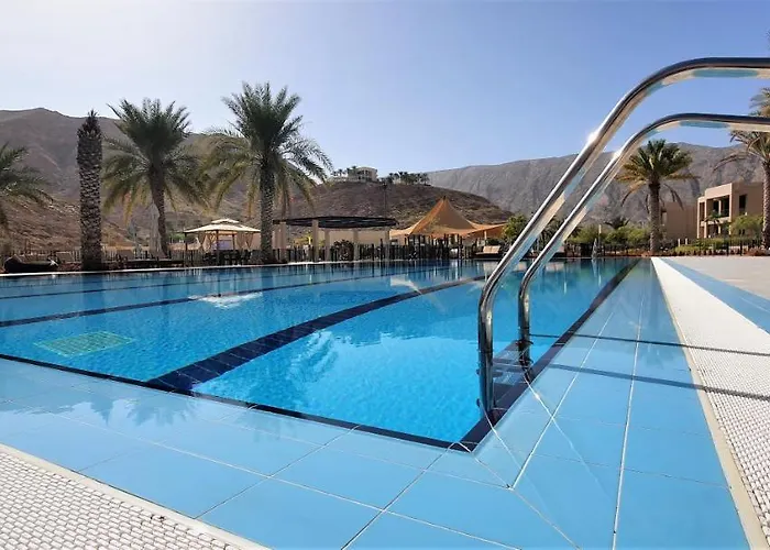 One Elegant 1Bhk Apartment In Muscat Bay 02